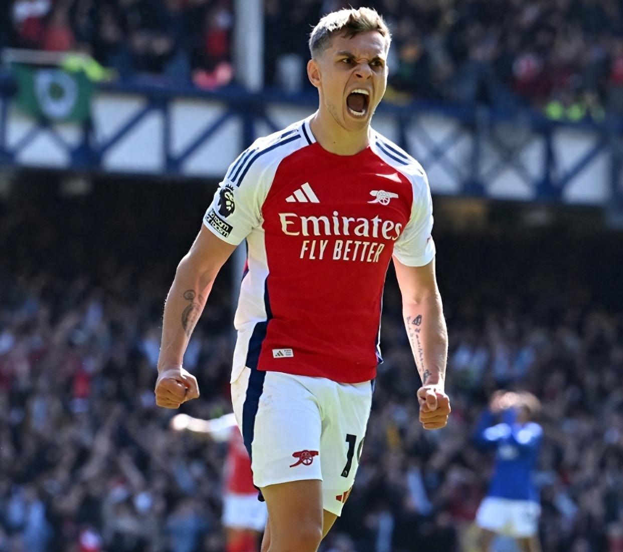 突然出现在 突然出现在