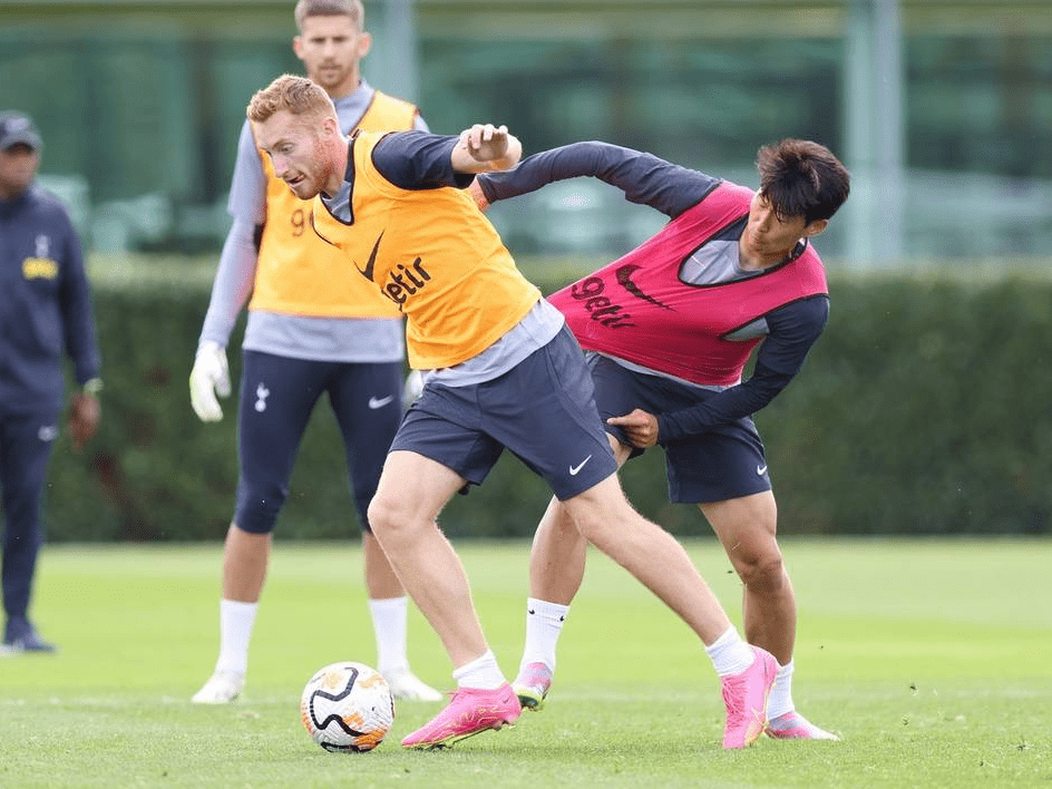 米兰的短约 米兰的短约